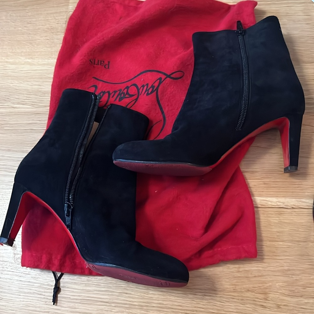 Christian Louboutin booties (35.5)